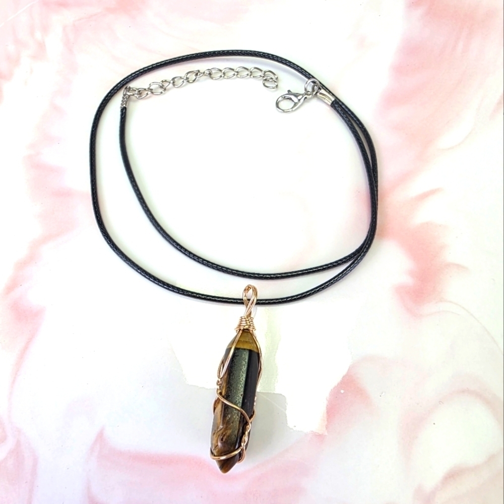 Natural Stone Pendant Necklace